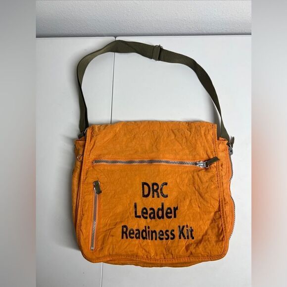 Disney World Cast Member Messenger Bag Work Prop - Picture 2 of 10